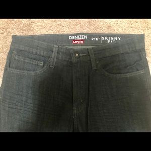 Men’s Levi Denizen 34x30 denim jeans. Skinny Fit